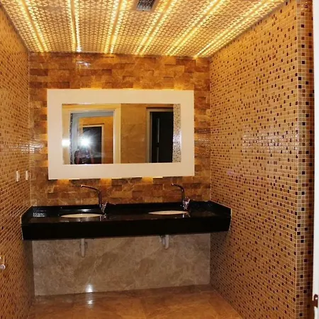 Luxury Granada Apartment *